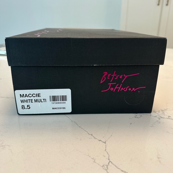 Betsy Johnson Maccie Heels - Picture 9 of 9